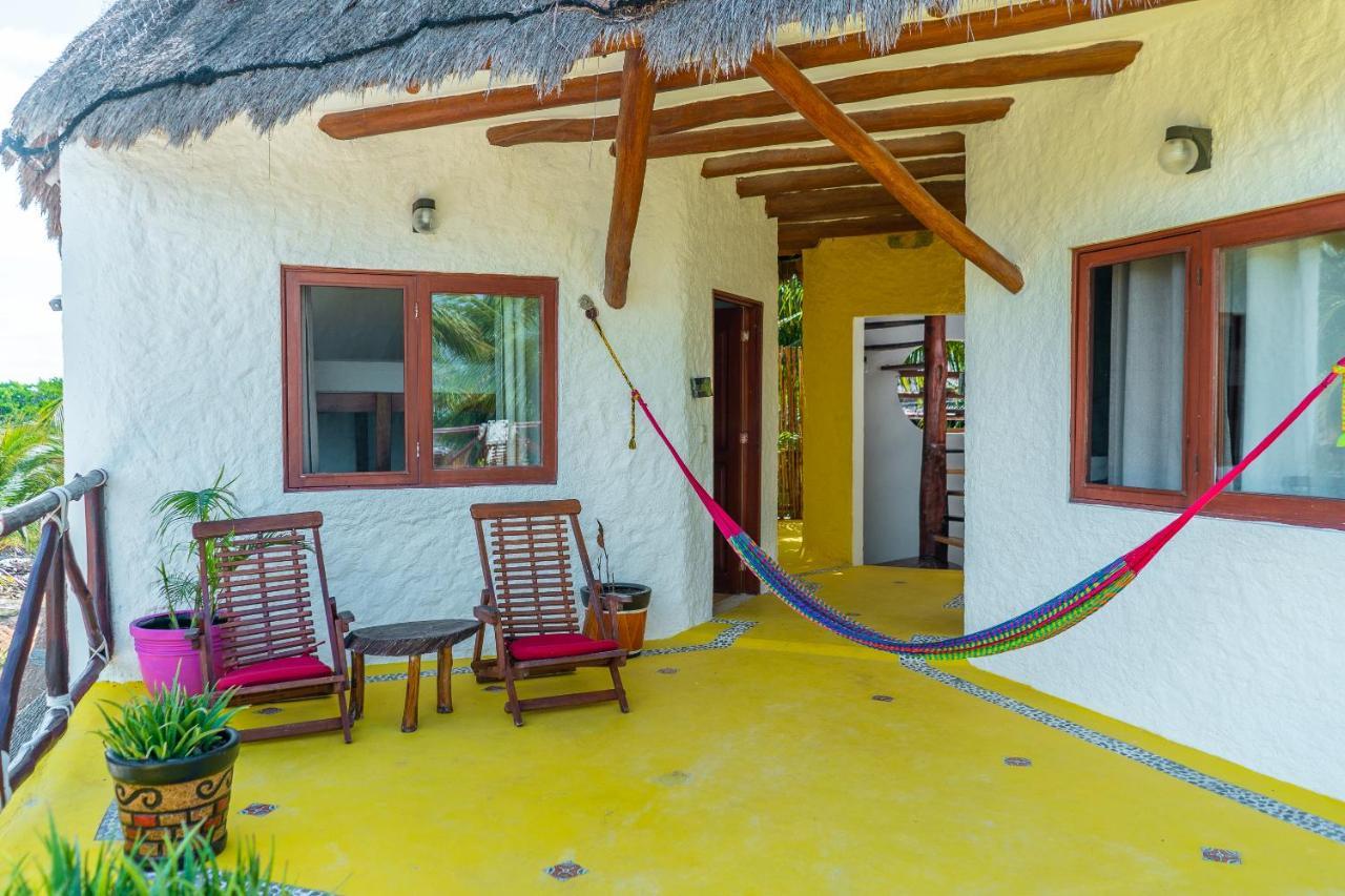 Casa Luz Beach Front Holbox Villa Exterior photo